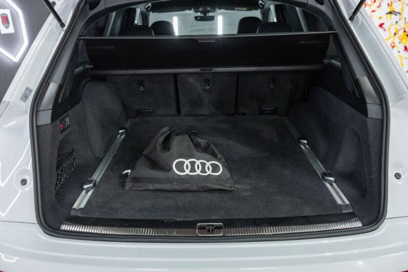 AUDI Q7 55 TFSI S Matrix