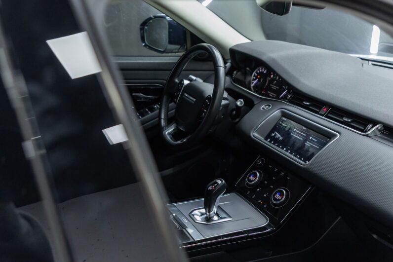 LAND-ROVER Range Rover Evoque 2.0 D150 RDynamic FWD